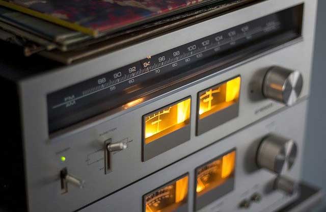 Ein Plattenspieler -auch in Stereoanalage möglich